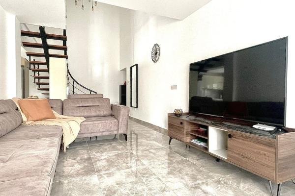 Attention Investors! High Rental Yield, Modern Designed Apartment